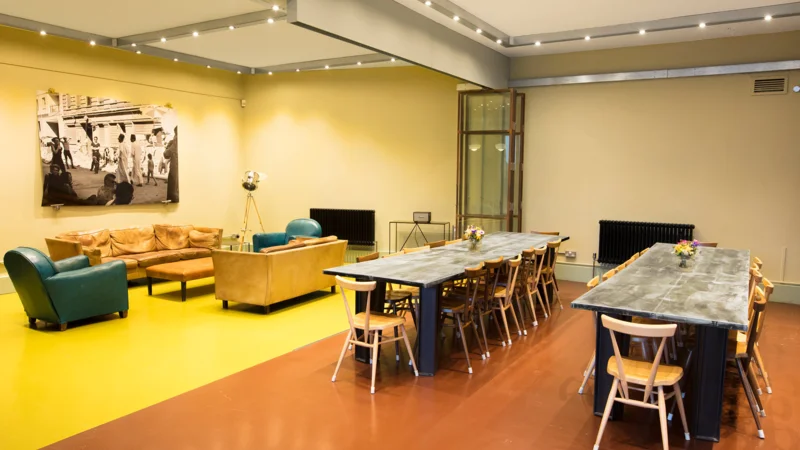 Studio 01 kitchen and dining mezzanine