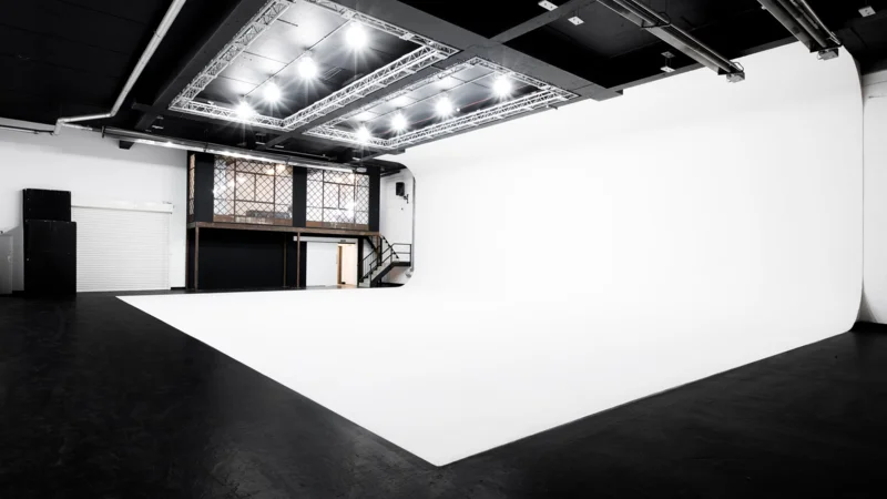 Cove View towards VIP mezzanine