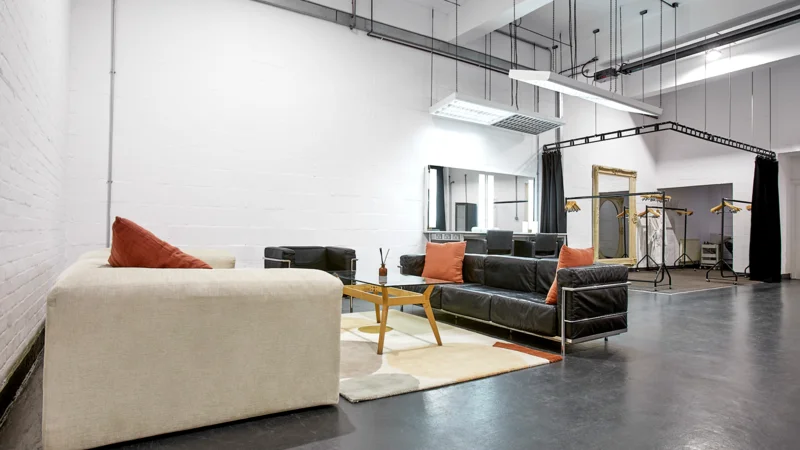 Studio 05 Lounge and Styling