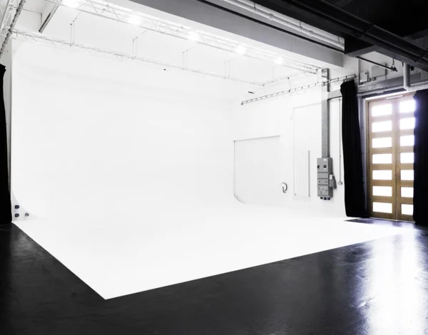 Studio 02 cove