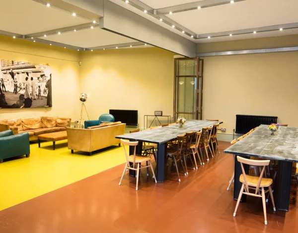 Studio 01 kitchen and dining mezzanine