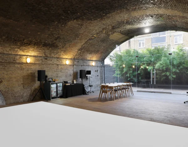 Arch 01 Dining
